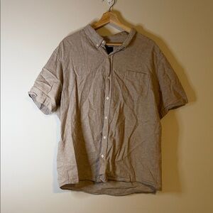 14th & Union Men's Short-Sleeve Button-Down Shirt in Taupe